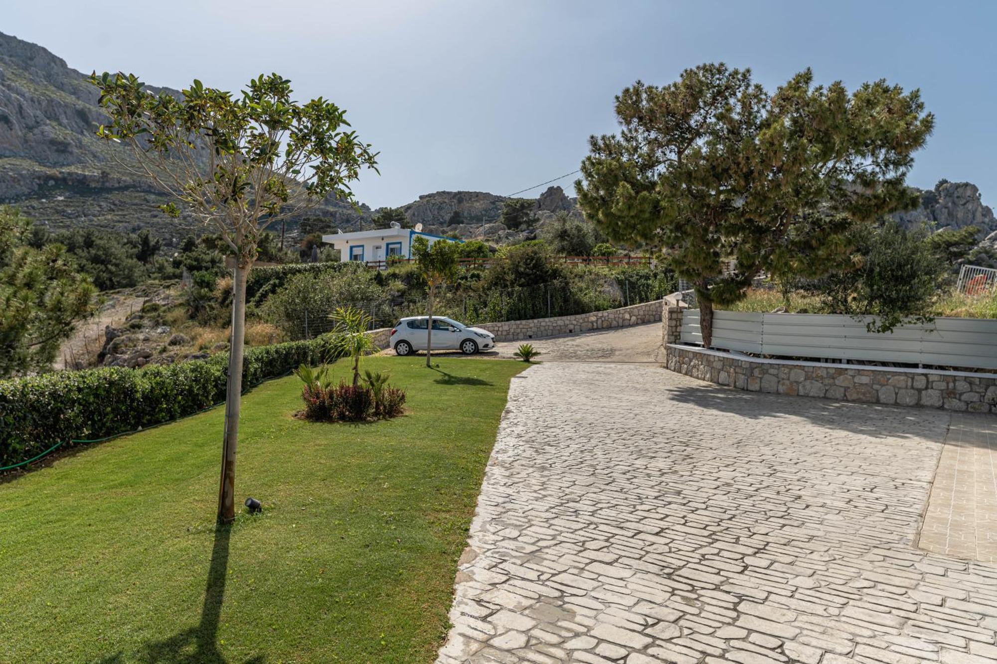 Stavros Villa